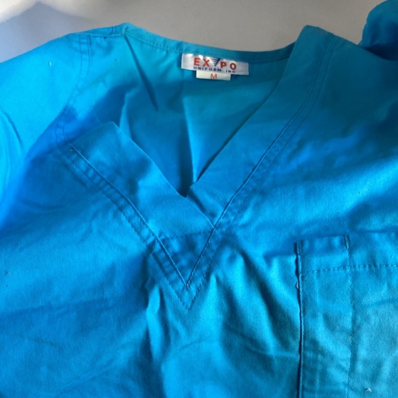 Expo Uniform M blue scrubs NWOT. 39” long legs 44” pit to pit around - Picture 6 of 9